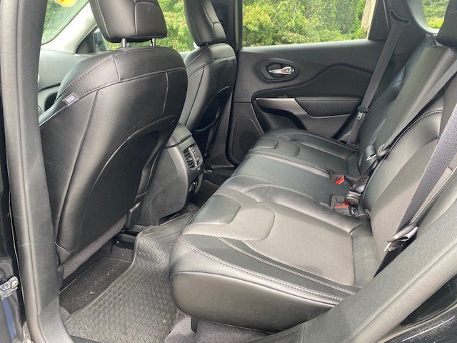 2022 Jeep Cherokee Latitude Lux