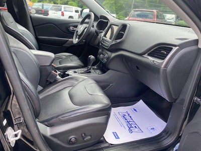 2022 Jeep Cherokee Latitude Lux