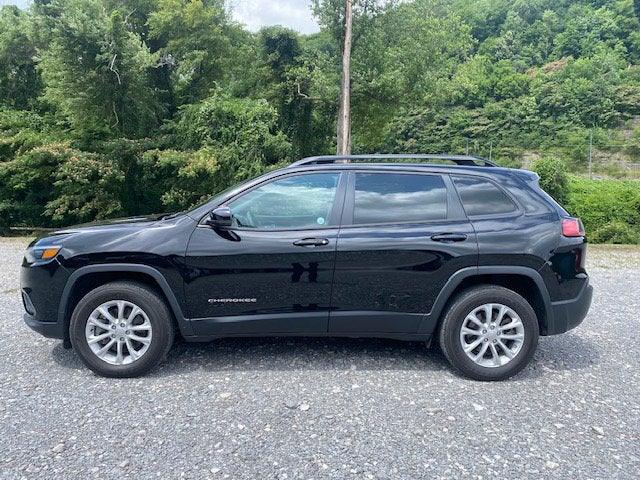 2022 Jeep Cherokee Latitude Lux