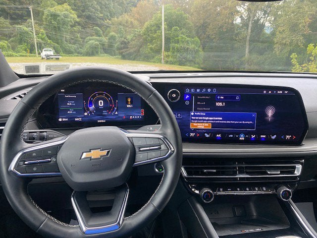2026 Chevrolet Traverse AWD LT