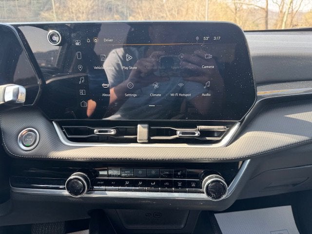 2025 Chevrolet Equinox AWD LT