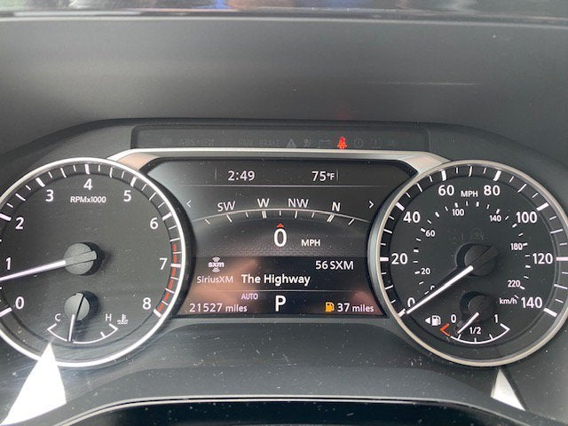 2024 Nissan Pathfinder SL