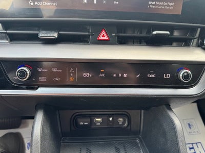 2025 Kia Sportage EX